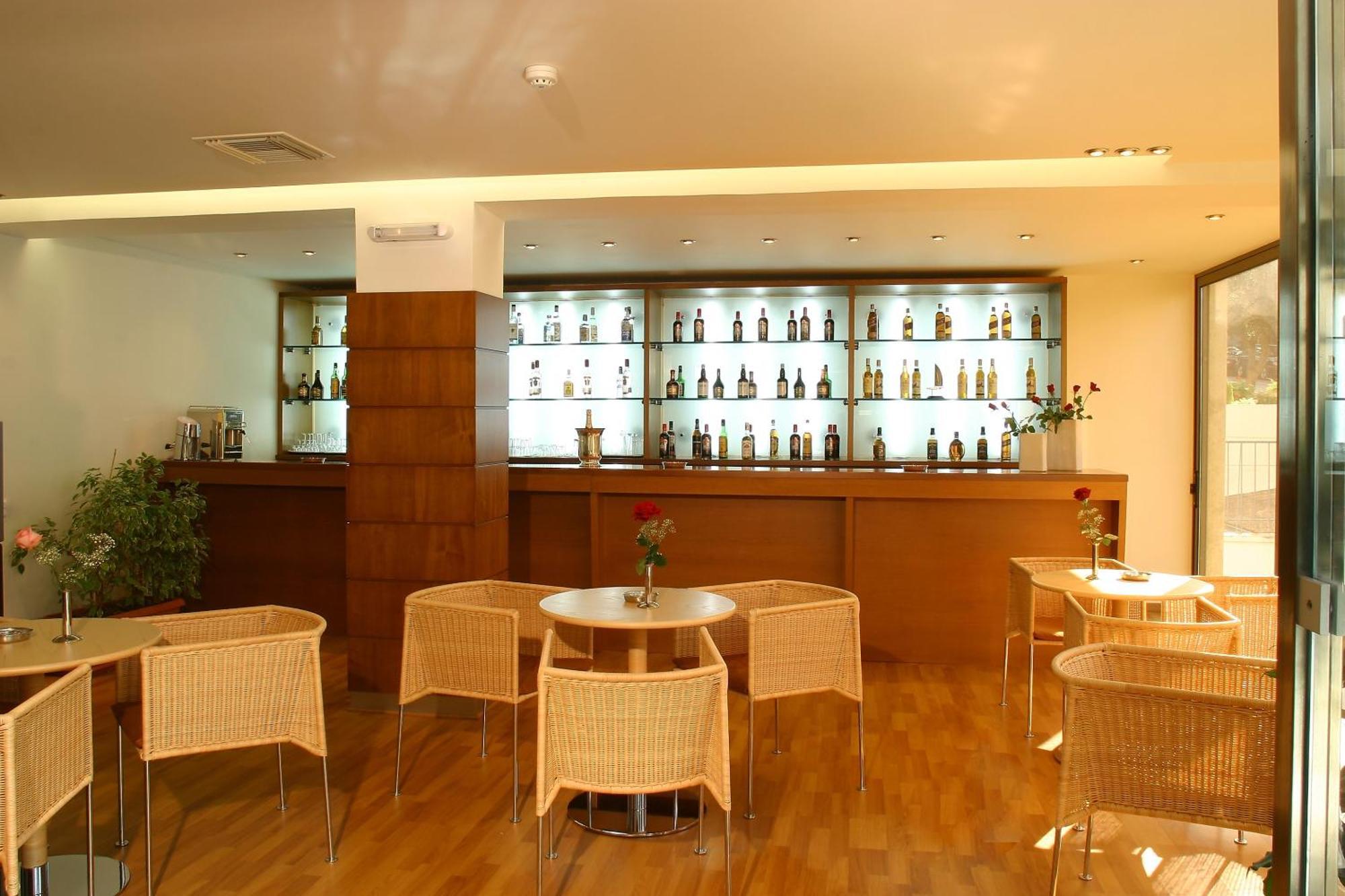 Blue Sea Hotel Alimos Exterior photo